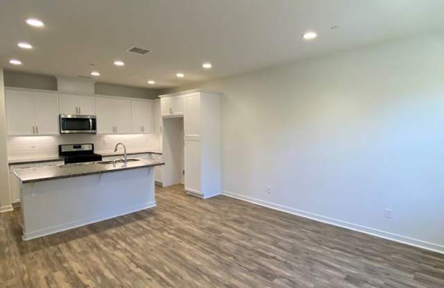 28655 Solana Court Gallery 3