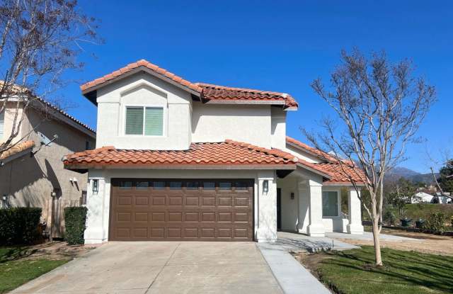 4 Bedroom Home in Rolling Hills Community Yucaipa CA photos photos