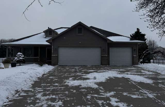 8700 Loch Lomond Boulevard - 8700 Loch Lomond Boulevard, Brooklyn Park, MN 55443