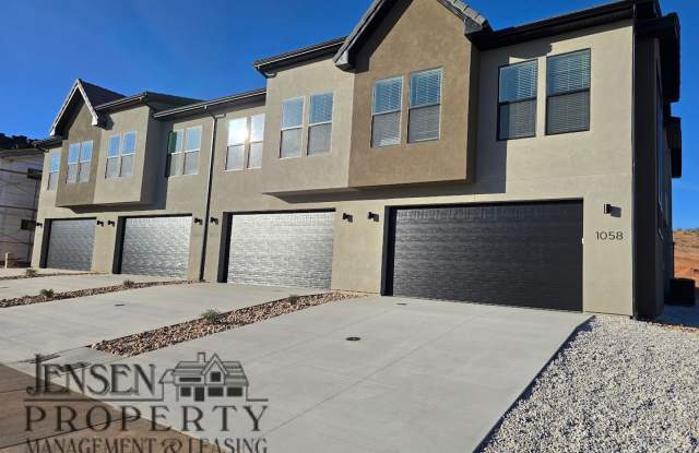 Brand New Three Bedroom Rockland Town Home photos photos