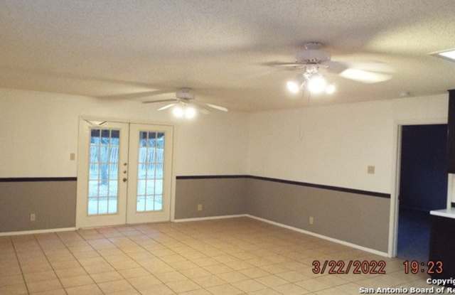 7829 SANDPIPER PARK DR Gallery 4