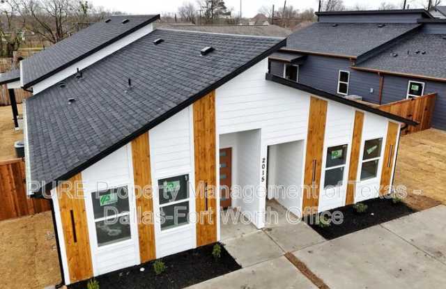 2015 Stuart Street photos photos