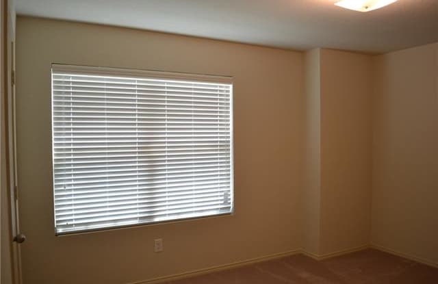 102 Pinto Drive Gallery 2