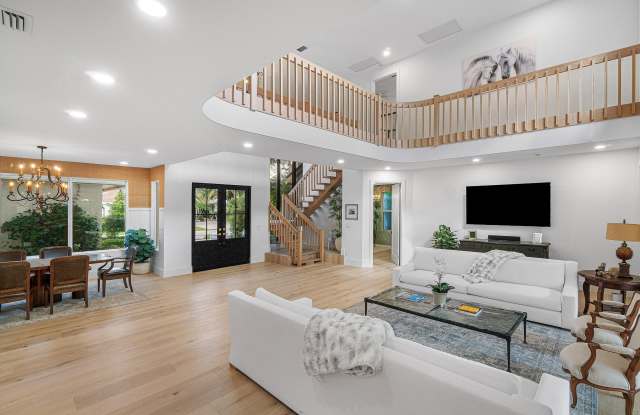 2874 POLO ISLAND Drive Gallery 4