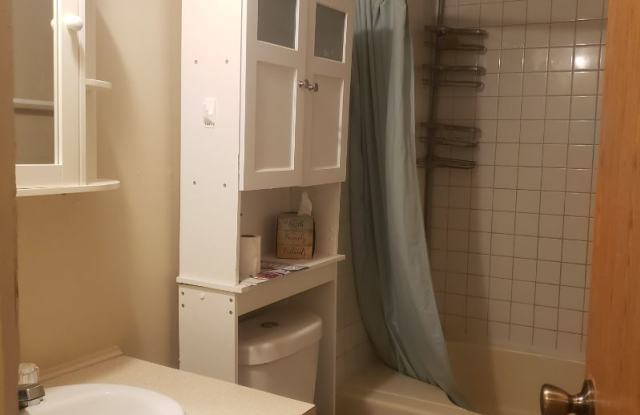 4005 Fm 2538, Gallery 3