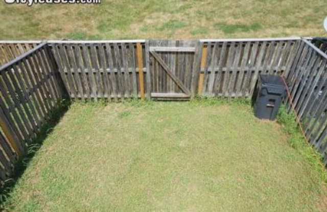 16839 Toms River Loop - 16839 Toms River Loop, Cherry Hill, VA 22026