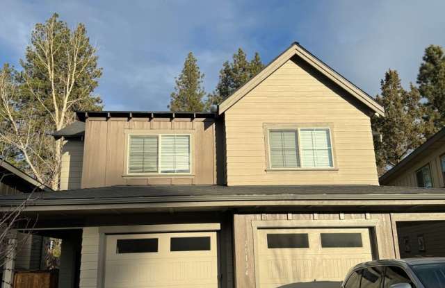 New Duplex in NW Bend Gallery 3