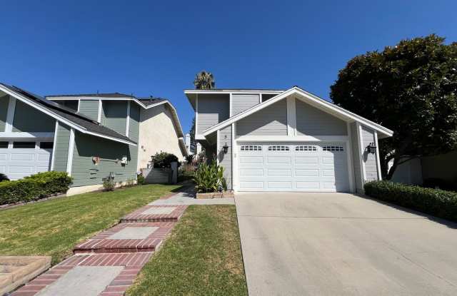 Beautiful Laguna Hills home located just miles from the beach! photos photos