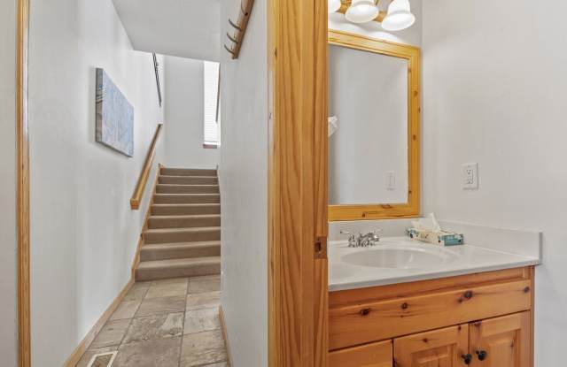 Beautiful Townhome - 5519 Bobsled Boulevard, Snyderville, UT 84098 Beautiful Townhome - 5519 Bobsled Boulevard, Snyderville, UT 84098