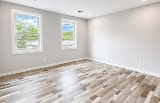 182 Belmont Ave Gallery 4