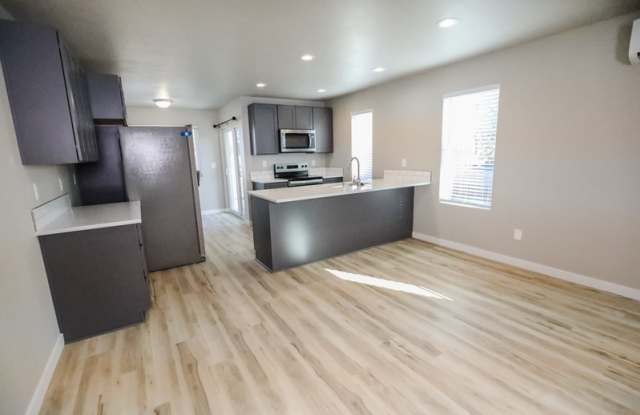 1107 East Decatur Avenue - 1 Gallery 3