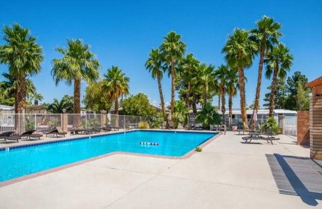 1601 S Sandhill Rd. #31 photos photos