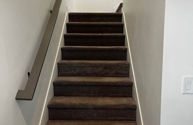 Absolutely GORGEOUS Condo in Salt Lake City!!! Gallery 3