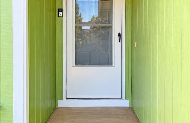 Charming South Salem Home with Mid-Century Inspired Style – $2,300/Month Gallery 4