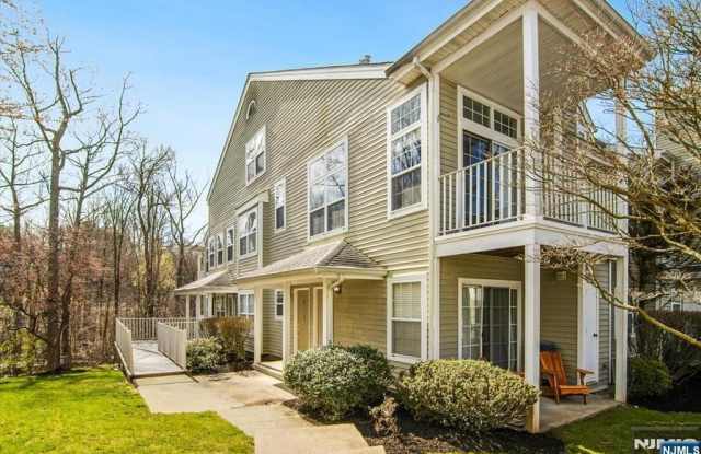1125 Hyde Park Court photos photos