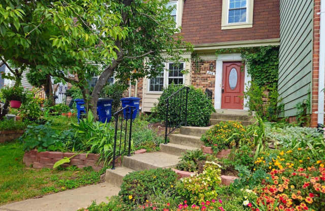 316 CHERRY Court Gallery 1