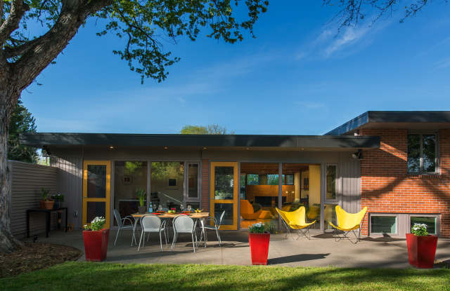 1421 E Cornell Pl Gallery 4
