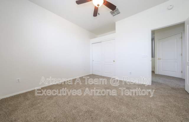 2262 West Night Air Lane Gallery 4