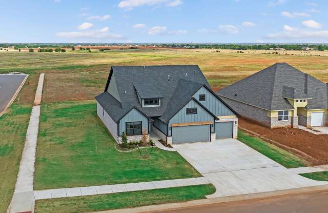1310 Copper Ridge Circle Gallery 2