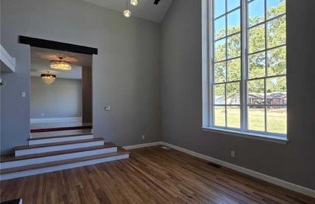 500 Kingridge Drive Gallery 4