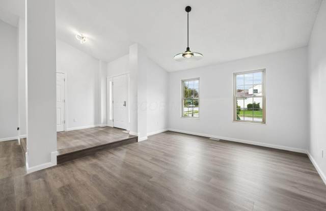 1545 Raspberry Run Drive Gallery 4