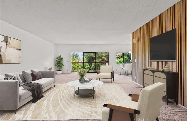 12540 Burbank photos photos