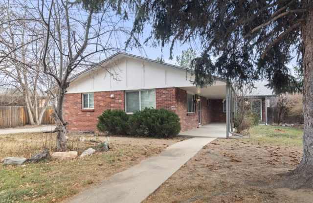 8150 Ames Way - 2 photos photos