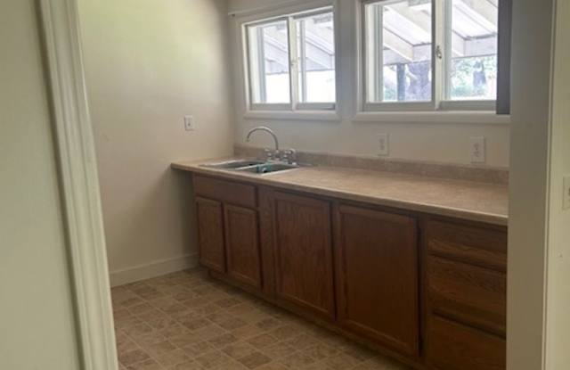 47 Foster Ln. - Single Family House w/ Garage photos photos