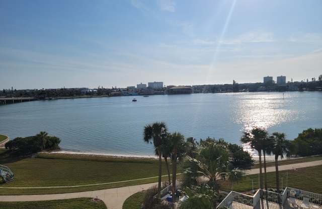 7872 Sailboat Key Blvd S Apt 405 photos photos