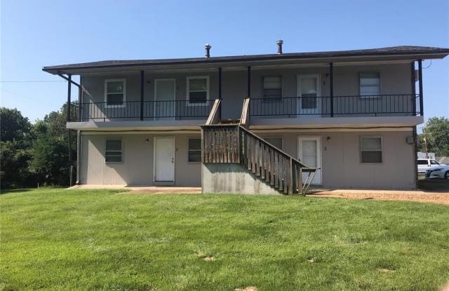 120 South Main Street - 120 South Main Street, Shiloh, IL 62269