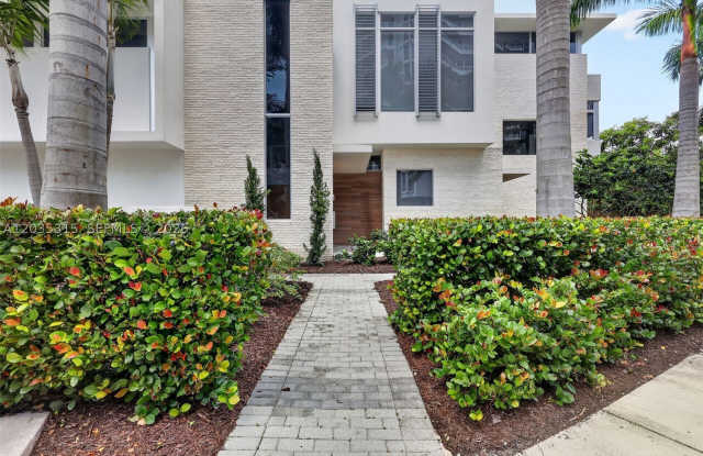3750 Yacht Club Dr Gallery 4