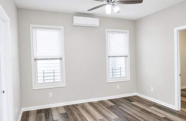 Brand New Luxury 3BR Top Floor Apartment | Washer/Dryer | Easy NYC Commute | Pet Friendly Gallery 3