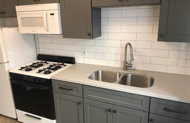 5414 Carlton Way Apt 1 Gallery 2
