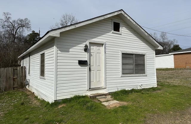 3815 Pine Street photos photos