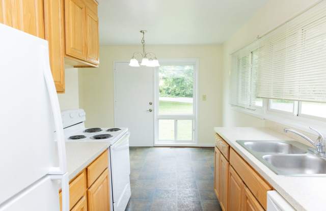 Comfortable Single-Family Living with All-Inclusive Utilities photos photos