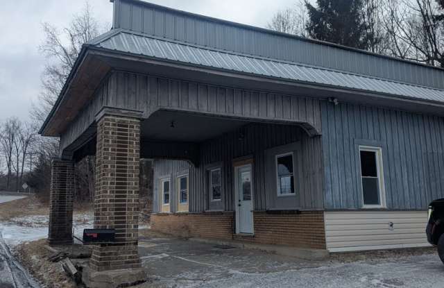 2 bdrm 1 bath family home with a carport photos photos