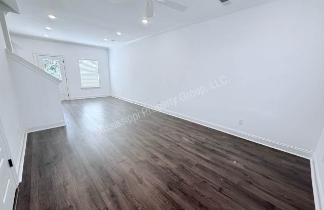 4BR/4.5BA For Rent Gallery 3