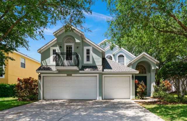 Stunning 5/2.5 Spacious Home with a 3 Car Garage in the sought after Gated Community of Weston Hills - Clermont photos photos
