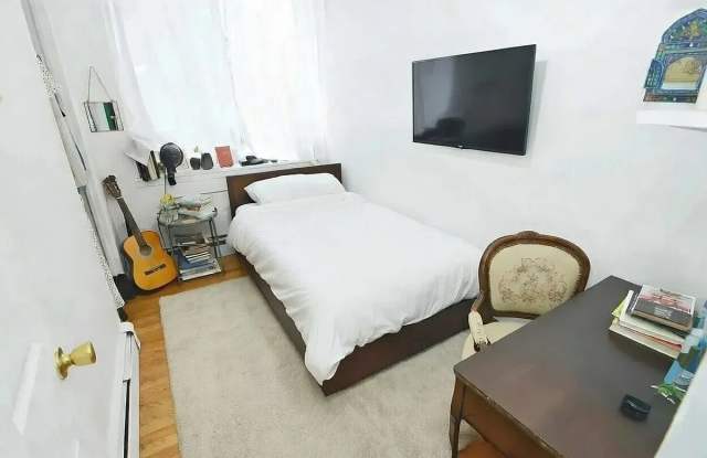 401 East 13th Street photos photos