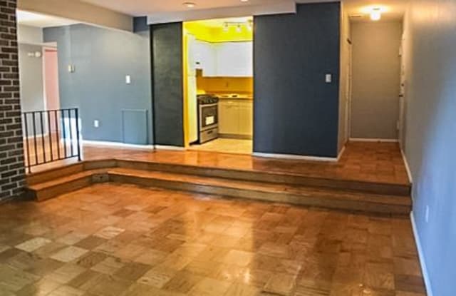 9806 Georgia Ave #302 - 9806 Georgia Ave, Forest Glen, MD 20902