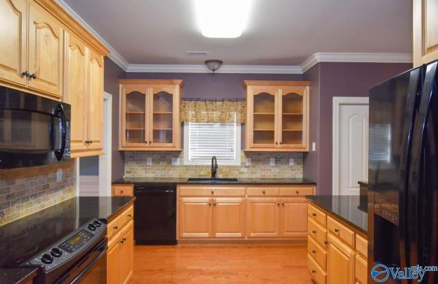 119 Averbeck Court Gallery 3
