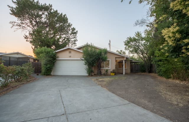 135 Roswell Dr - 135 Roswell Drive, Milpitas, CA 95035