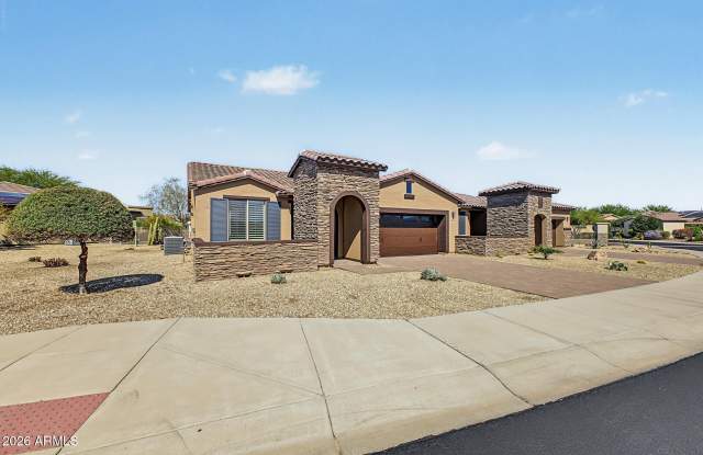 17656 W CEDARWOOD Lane Gallery 2