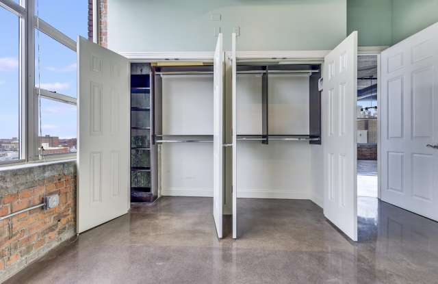 745 Washington St Apt G6001 Gallery 2