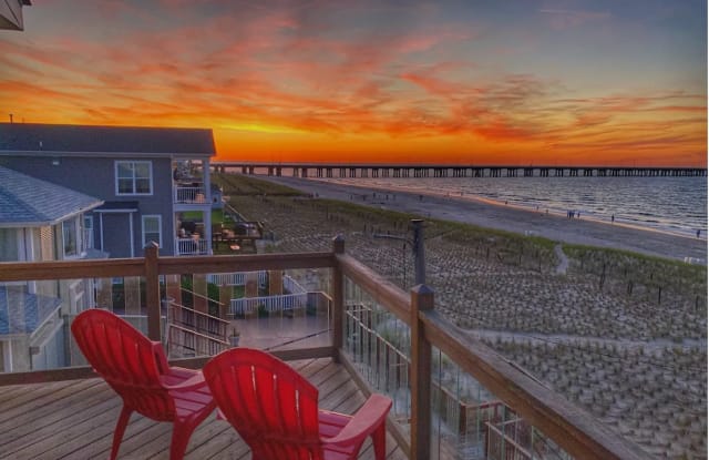 4508 Ocean View Avenue - 4508 Ocean View Avenue, Virginia Beach, VA 23455