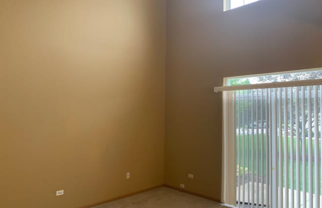 2974 White Thorn Avenue Gallery 2