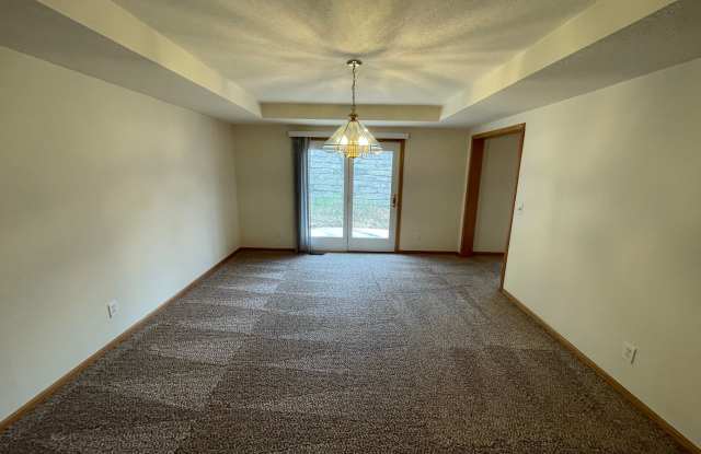 Large and Spacious Duplex Available - 1709 Mulligan Place, Manhattan, KS 66502