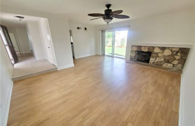 19072 Summerfield Lane Gallery 3