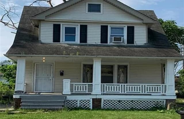 12808 Farringdon Ave - 12808 Farringdon Avenue, Cleveland, OH 44105