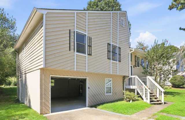 2704 Beaver Creek Crossing Gallery 2